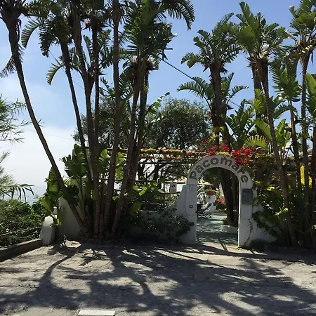 Apartahotel Paco Mare Forio di Ischia